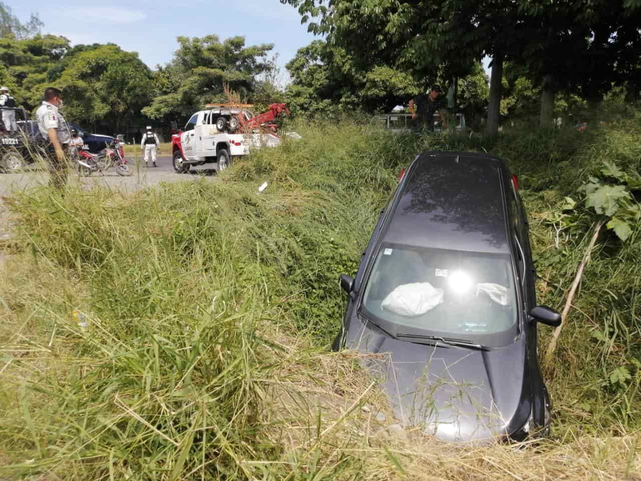 Se Registra Volcadura De Camioneta En Carretera Federal Veracruz Xalapa