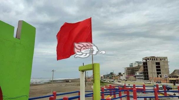 Colocan Bandera Roja En Playas De Coatzacoalcos Mantienen Alerta Gris