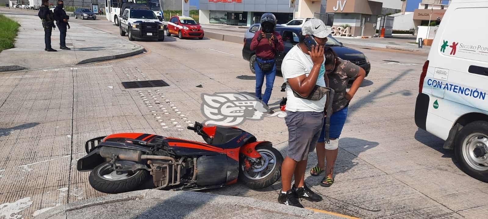 Choque Entre Motociclista Y Veh Culo Particular Deja Dos Personas