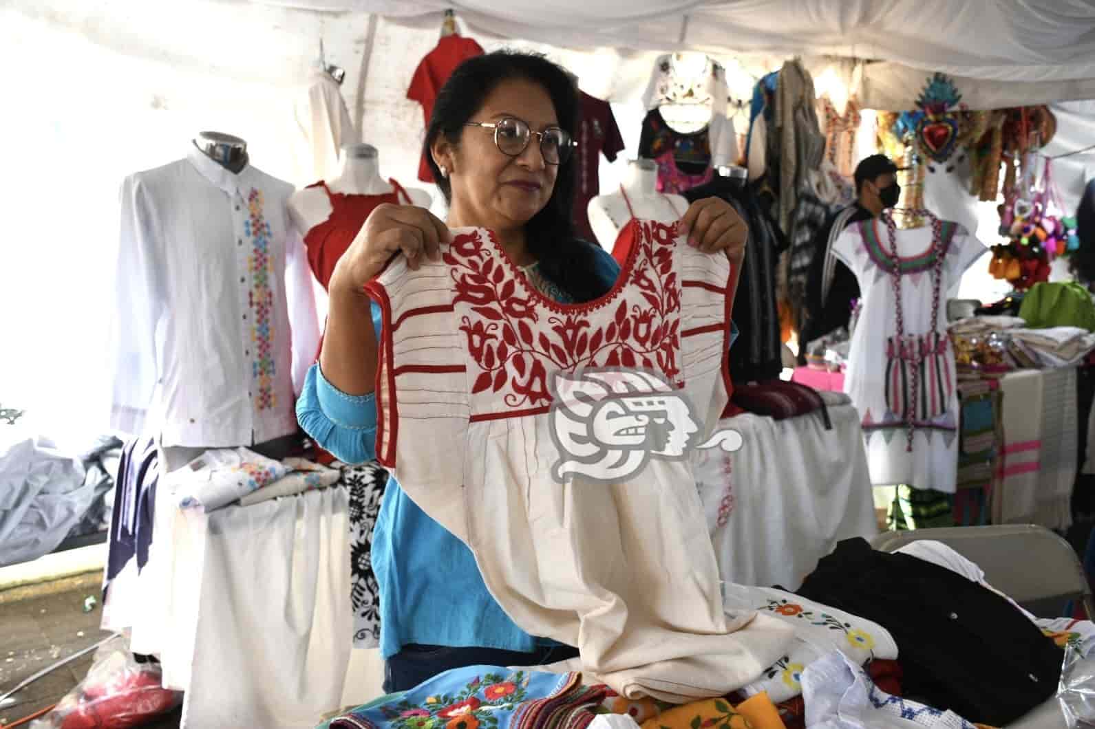 Pandemia Obliga A Los Artesanos De Papantla A Abandonar Bordados