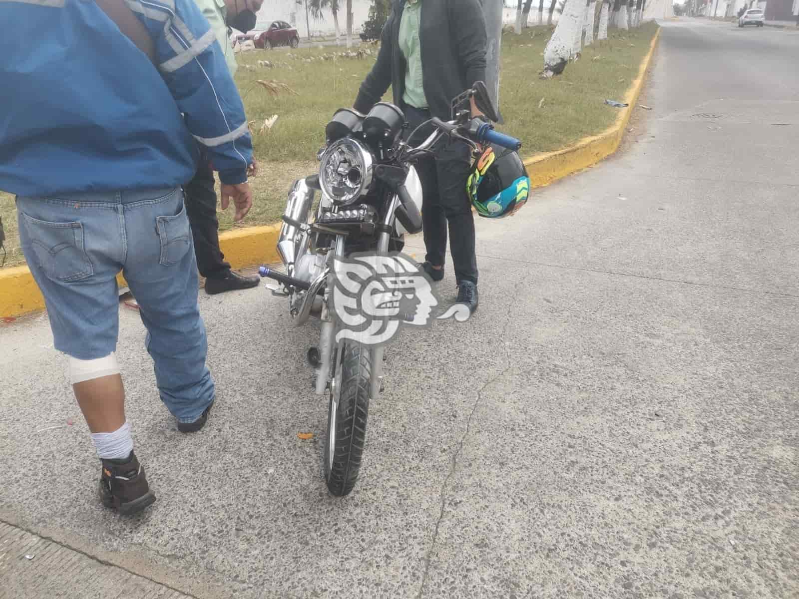 Se Estrella Motociclista Contra Taxista En Veracruz