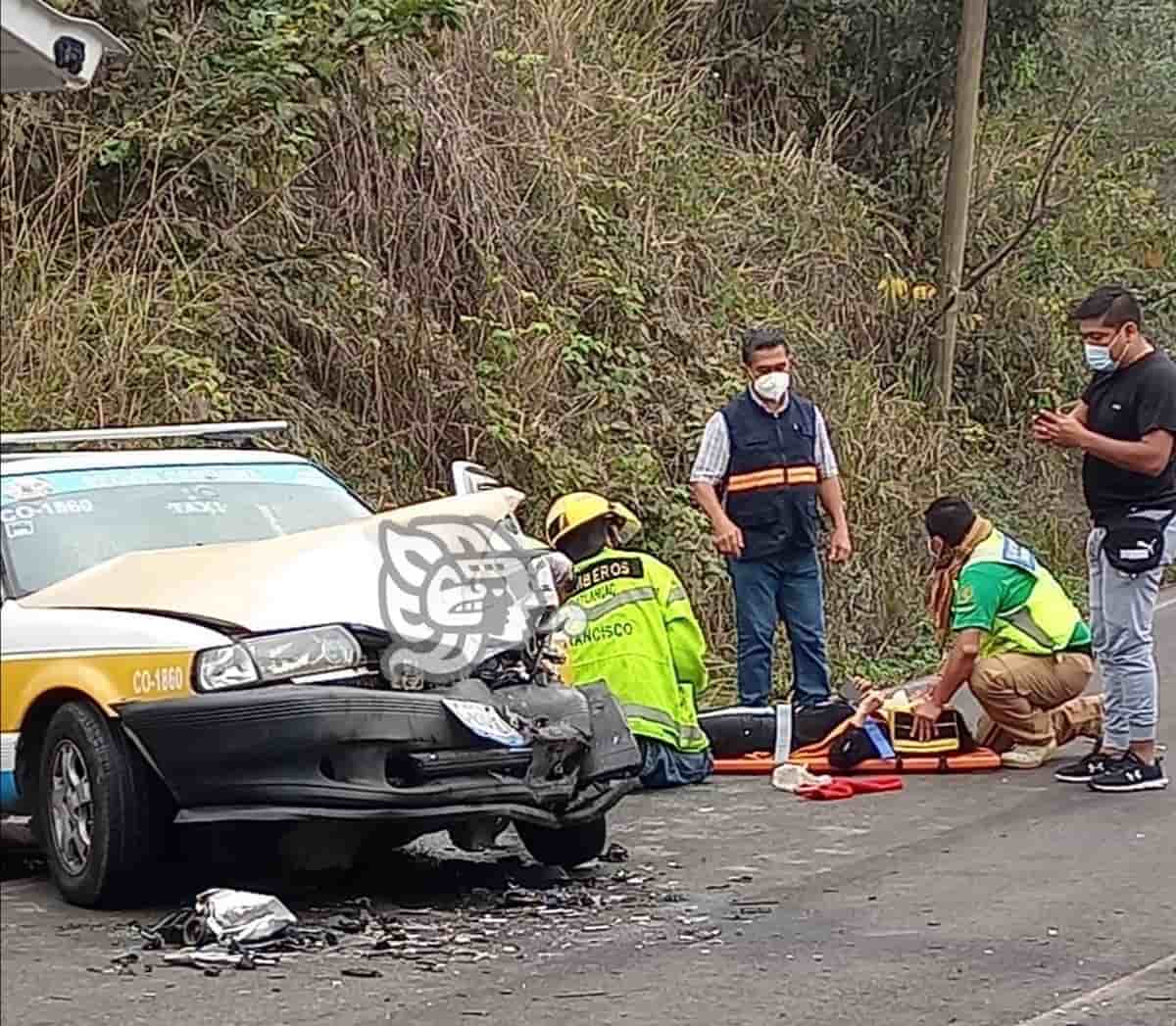 Fuerte Choque En Cuitl Huac Deja Una Persona Lesionada