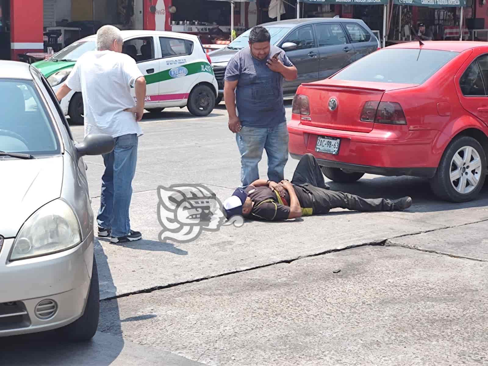 Motociclista Se Estrella Contra Auto Que Se Le Atraves En Xalapa