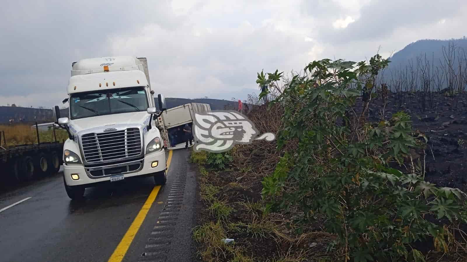 Carambola En Cumbres De Maltrata Bloqueada Carretera Puebla Orizaba