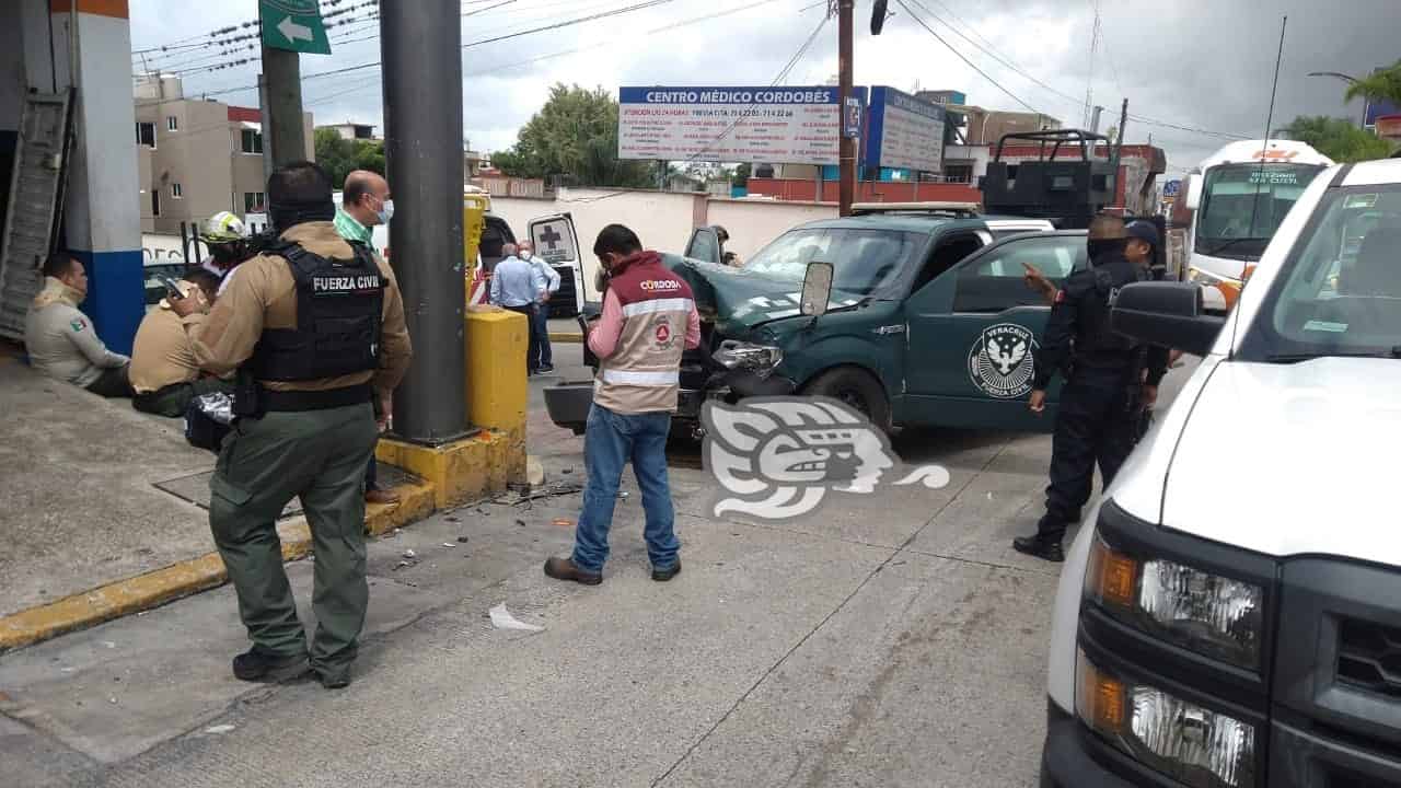 Choca Patrulla De Fuerza Civil En C Rdoba Tres Heridos Video