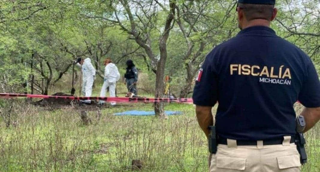 Siguen Apareciendo Cad Veres En Las Fosas De Los Negritos Ya Van