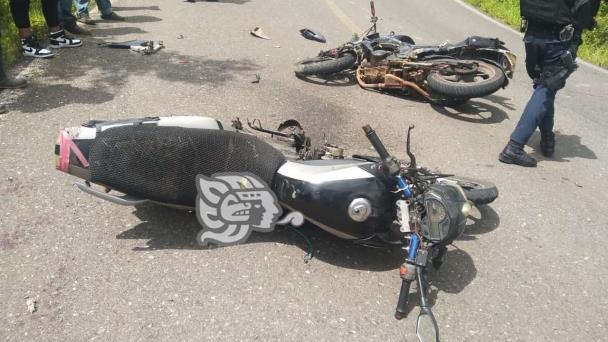 Da Os Cuantiosos Y Lesionados Deja Choque De Motocicletas En Tonay N