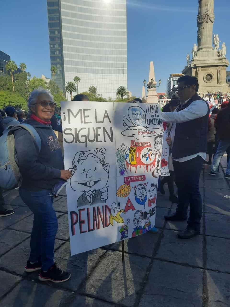 AMLOmanía en CDMX por marcha de la Cuarta Transformación