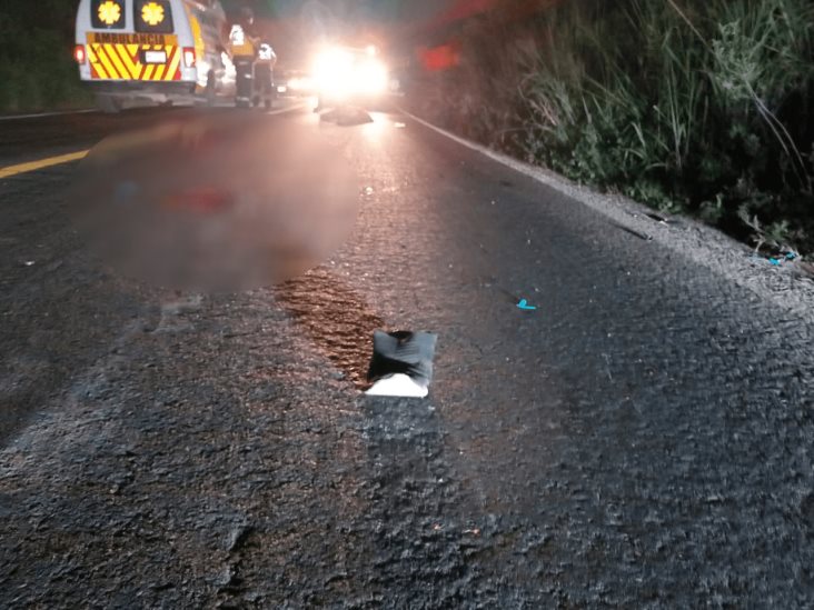 Auto fantasma arrolla a hombre en Tihuatlán