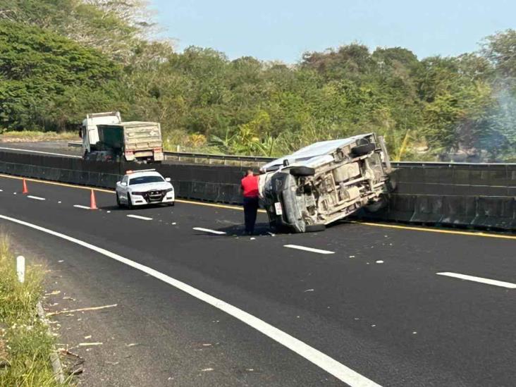 Volcadura De Camioneta Deja Una Persona Herida En La Cardel Veracruz