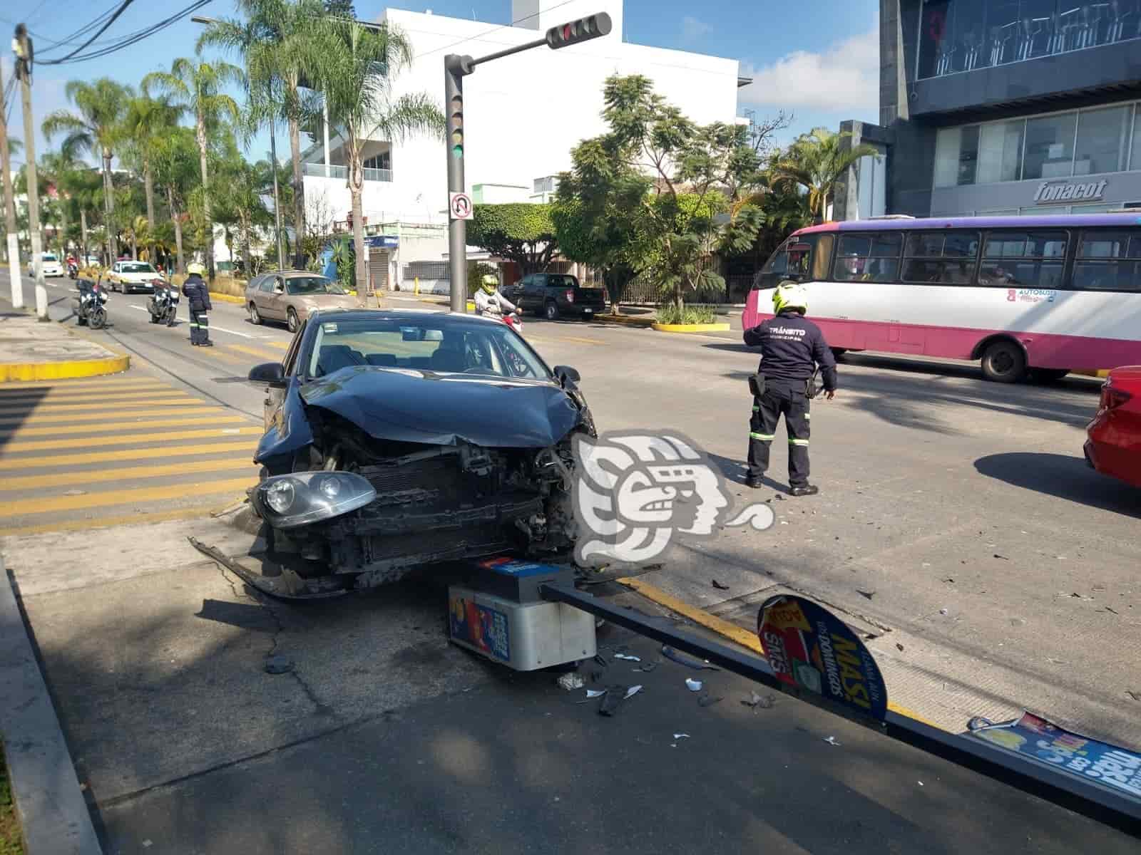 Accidente En Bulevar De C Rdoba Genera Movilizaci N Policial