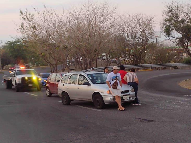 Accidente En Carretera Que Comunica Con El Aeropuerto De Veracruz