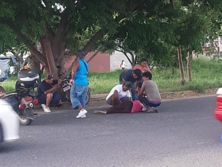 Motociclista Arrolla A Una Ancianita En Lomas Del Vergel En Veracruz