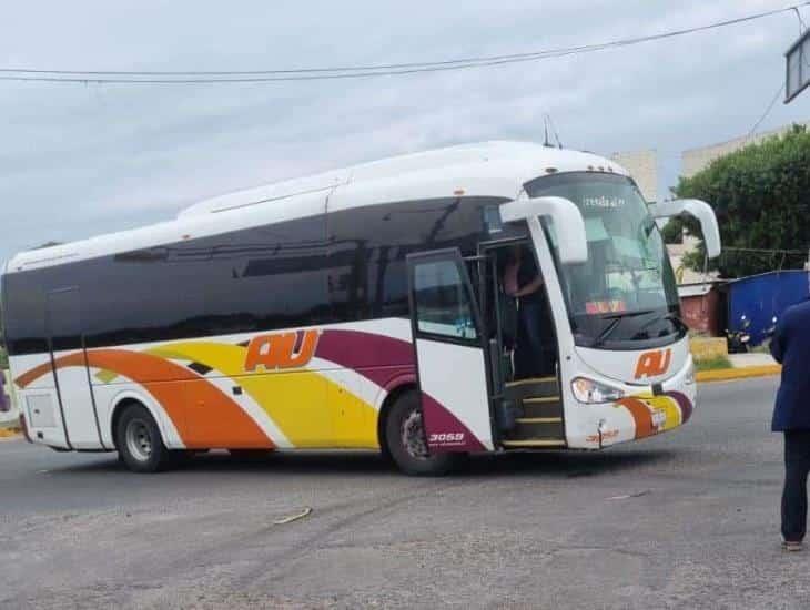 Taxi Se Impacta Contra Autob S De Pasajeros En Cardel