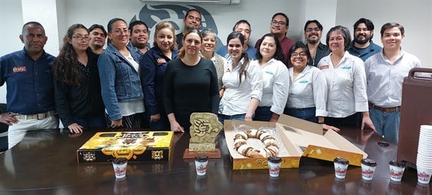 Corporativo Imagen Del Golfo Comparte Rosca De Reyes De El Gran Caf De