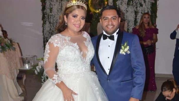 Gaby Bazán y Ricardo Luna unieron sus vidas en matrimonio