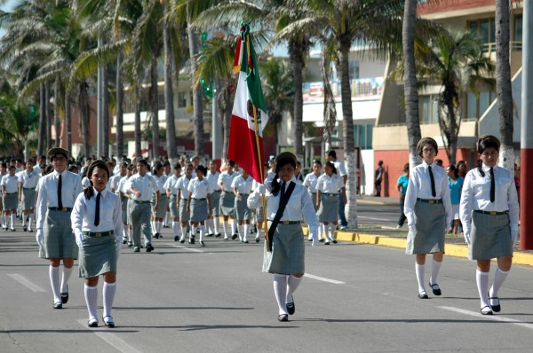 ¿Habrá desfile del 5 de mayo en Veracruz? Esto dice el gobernador