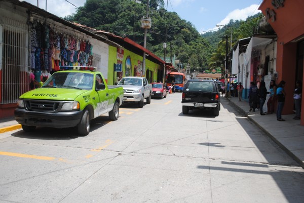 Circulan hasta 8 tipos de placas en Veracruz; incluso en vehículos oficiales