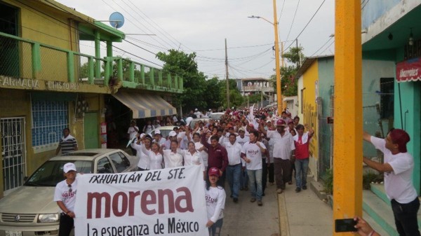 Natividad Hernández cierra campaña en Ixhuatlán