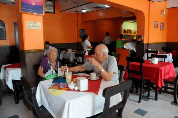 Sancionados, 4 restaurantes de Coatzacoalcos por condicionar la propina:  Profeco