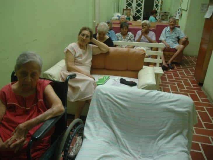 Casas de adultos mayores de Sesver, sin muertes por COVID-19