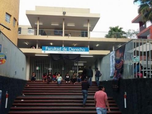 Ultrajes a la autoridad, instrumento legal represor en Veracruz: UV
