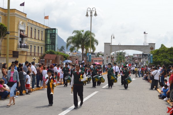 Hasta 9 mil alumnos de Orizaba desfilarán el 5 de mayo