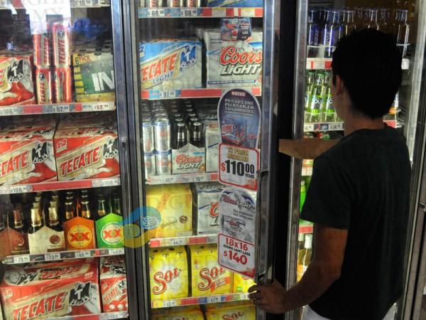 Buscan en Veracruz ampliar edad mínima para venta de alcohol