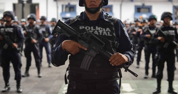 En Veracruz, fallecen 30 policías en cumplimiento del deber