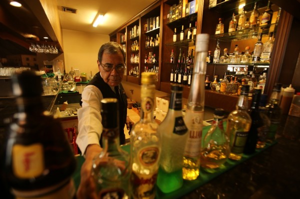 Sin cambios, horarios de venta de alcohol en Xalapa