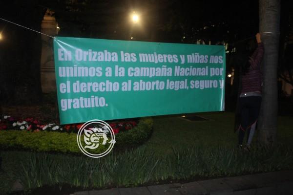 Denuncian activistas de Orizaba amenazas tras pañuelazo