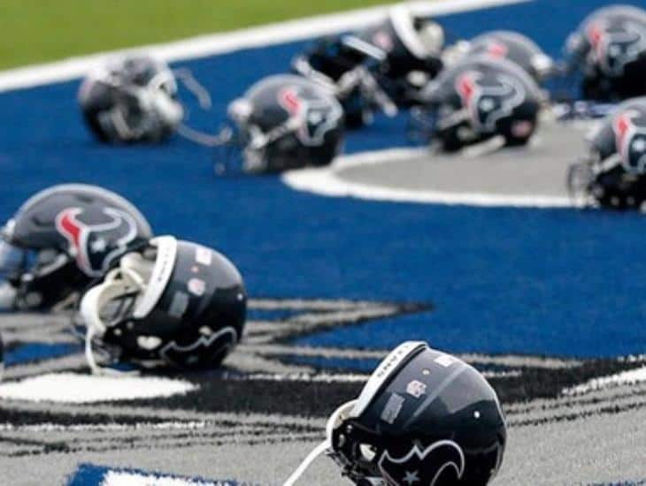 NFL mantiene sus planes de jugar con público en estadios