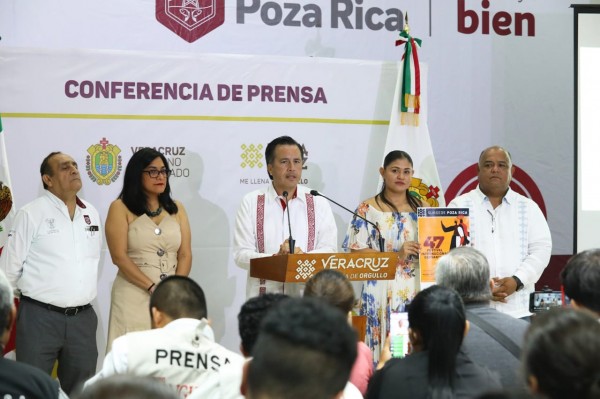Cuitláhuac inaugura Festival Internacional Cervantino en Poza Rica