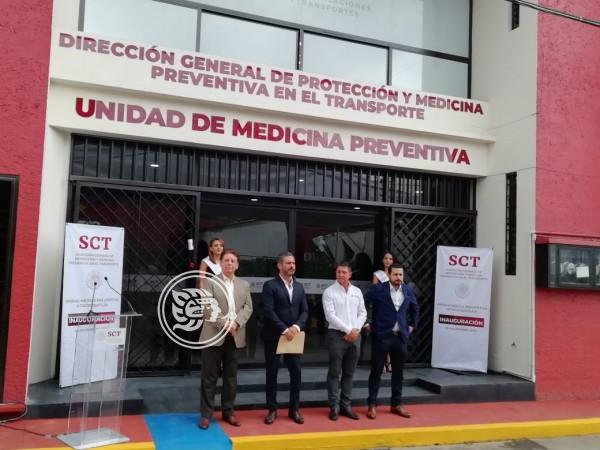 Inauguran en Ixtac unidad médica para transportistas