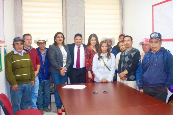 Atiende diputado Rubén Ríos a agentes municipales de Altotonga