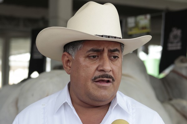 Condena líder  nacional del PRI asesinato de Juan Carlos Molina 