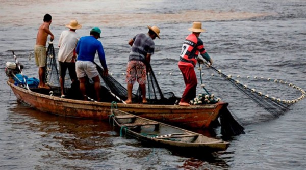 Pescadores piden reubicarse en zona segura ante amenaza de nuevo frente frío 