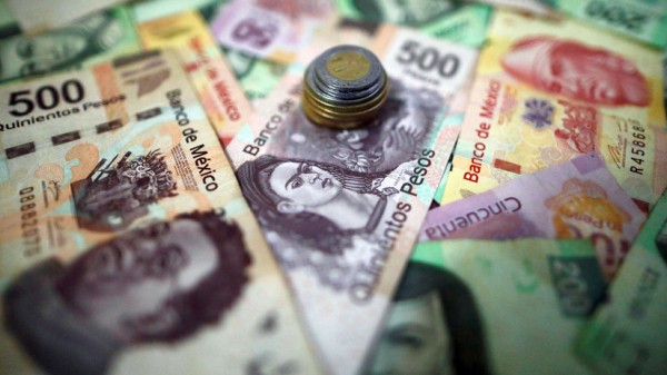 Hacienda proyecta déficit de 127,500 mdp en finanzas públicas en 2020