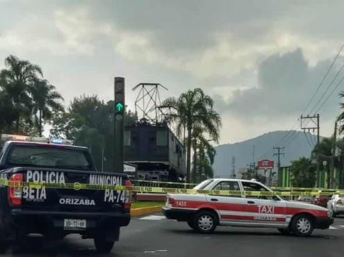 Comando secuestra a una taxista en Orizaba