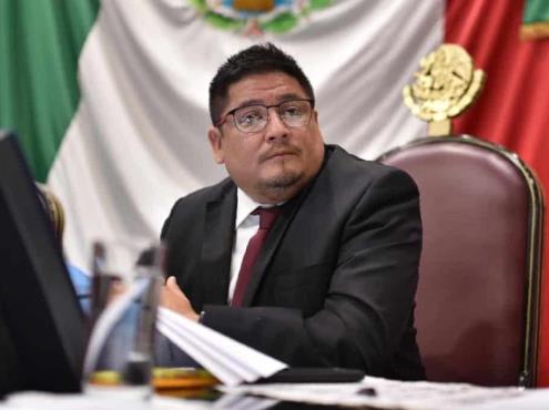 Niegan que ‘porras’ de secretarios de Veracruz violen reglamento de Congreso