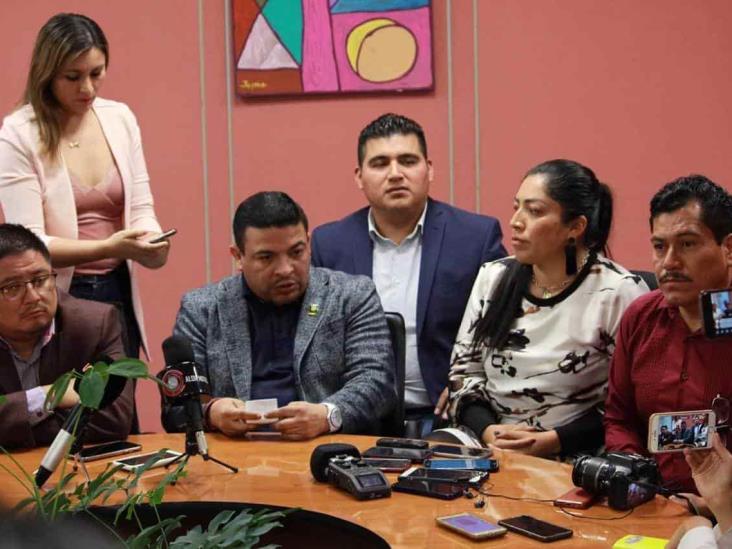 Con expulsión de diputados buscan golpear a Morena en Veracruz, acusan