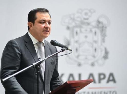 Acusan a Américo de fraude con obras de infraestructura en Xalapa