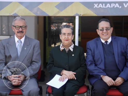 Primer año de Cuitláhuac ha sido difícil pero hay voluntad de servicio: senadora
