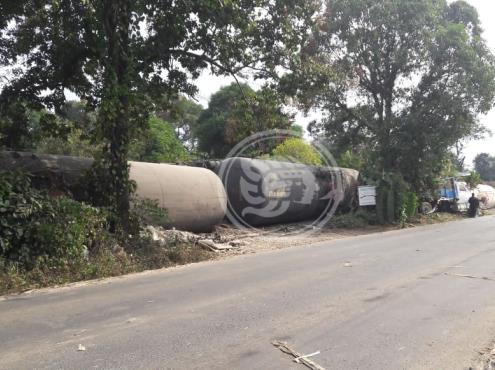 Trabaja Ferrosur en liberar vías tras incidente en Amatlán
