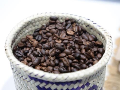 Roya y poca mano de obra impactarán en precios del café