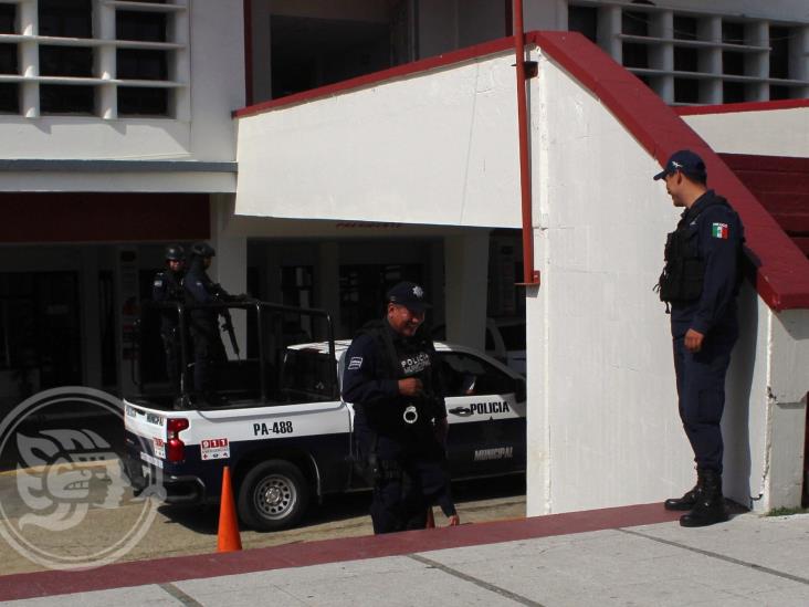 Ponen a dieta a policías de Coatzacoalcos; solo 100 acatan régimen