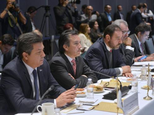 Veracruz suscribe acuerdo de Conago para fortalecer seguridad