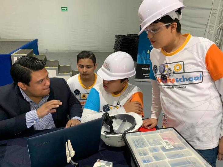 Destacan menores tuxpeños en concursos nacionales de robótica