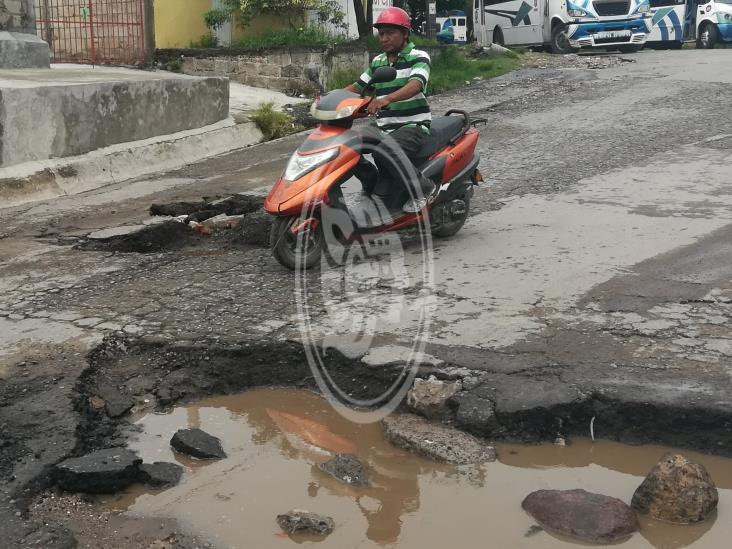 Calles del Puerto de Veracruz, inundadas de baches