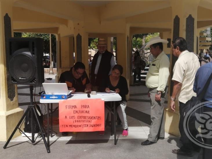 En Papantla reúnen firmas para juzgar a ex presidentes de México
